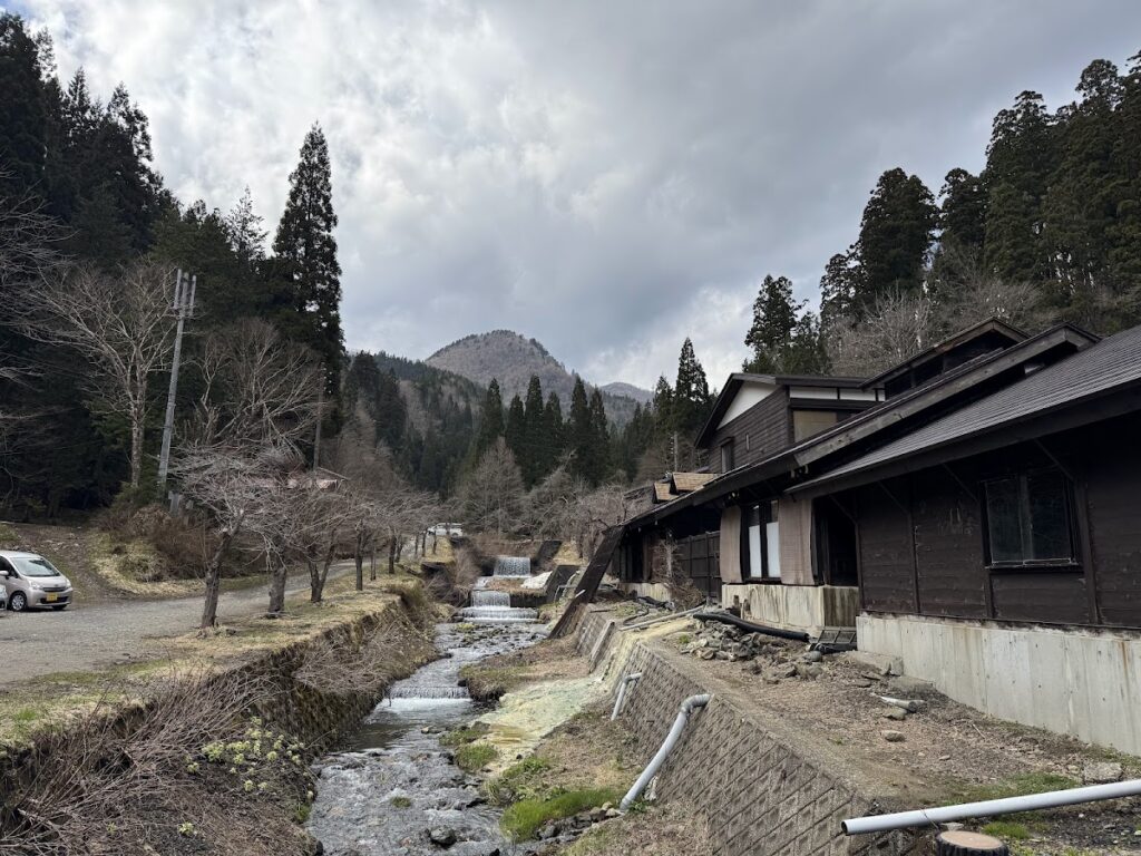 白神矢立 湯源郷の宿 日景温泉