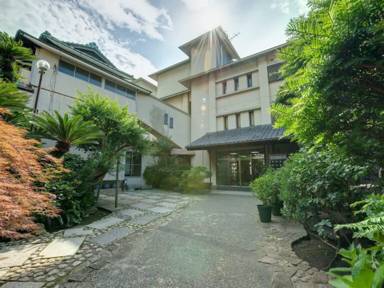 岩本楼本館